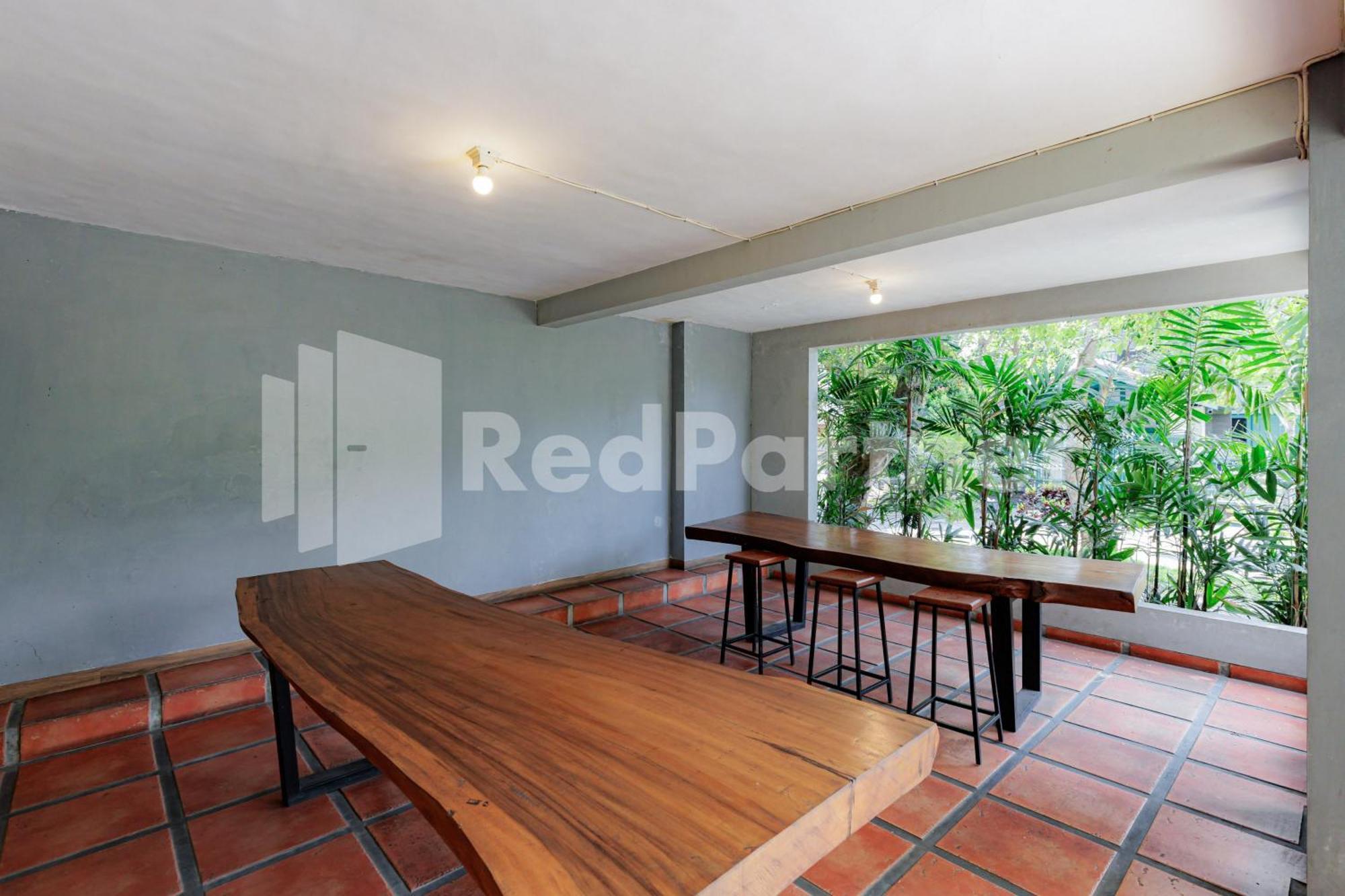 De Malang Sweet Homestay Syariah Mitra Reddoorz Exterior foto